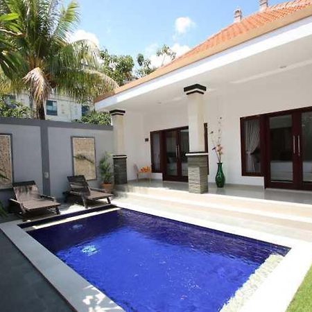 Villa Positano Seminyak (Bali) Exterior photo