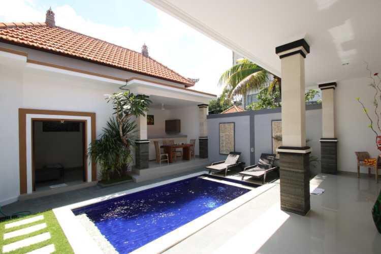 Villa Positano Seminyak (Bali) Exterior photo