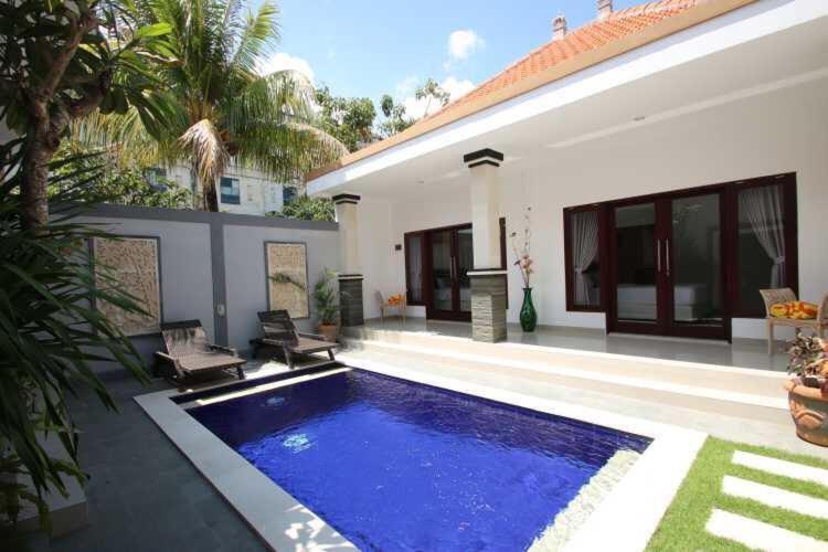 Villa Positano Seminyak (Bali) Exterior photo